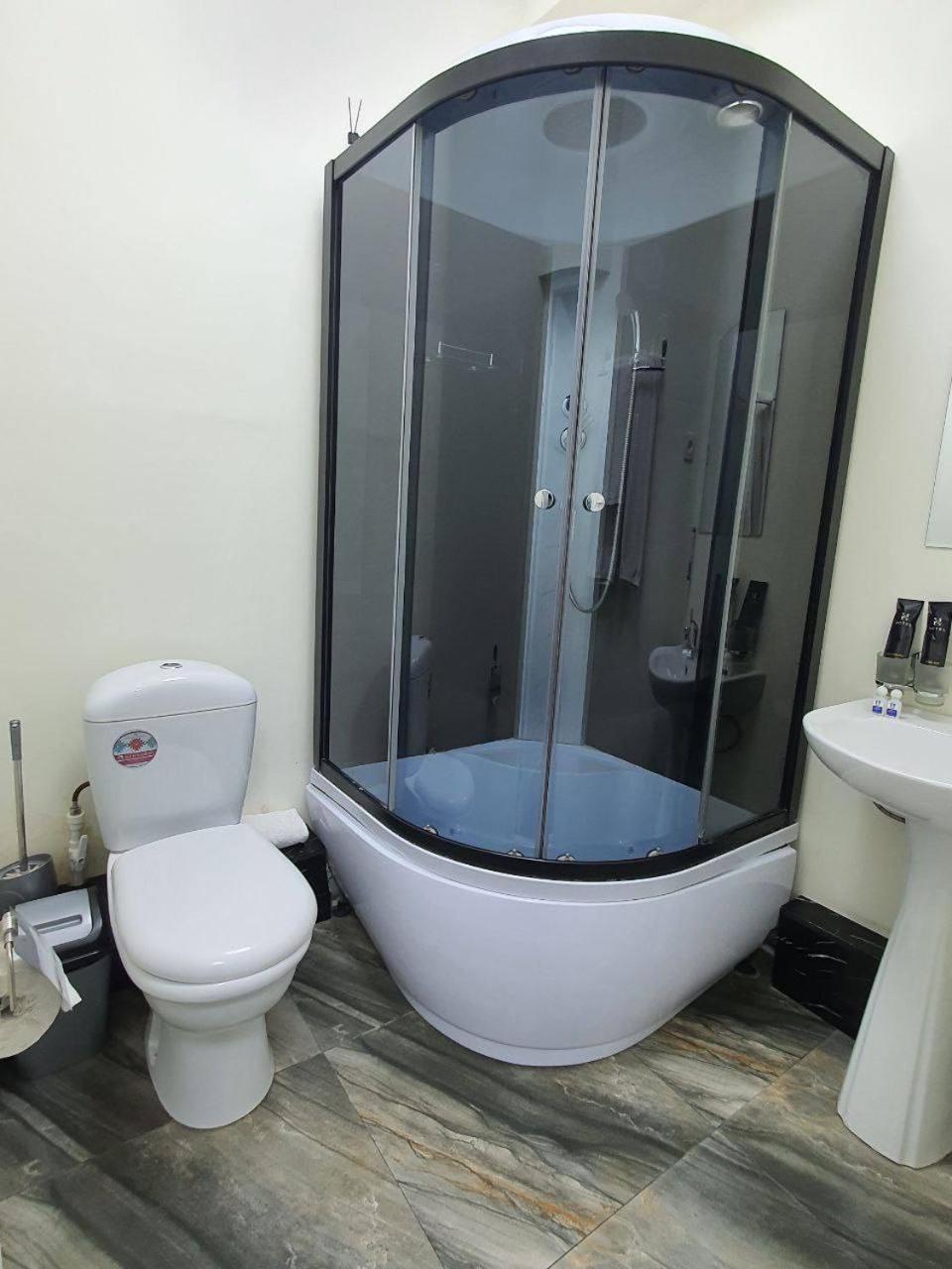 Blue Sky Bed & Breakfast Tashkent Exterior photo